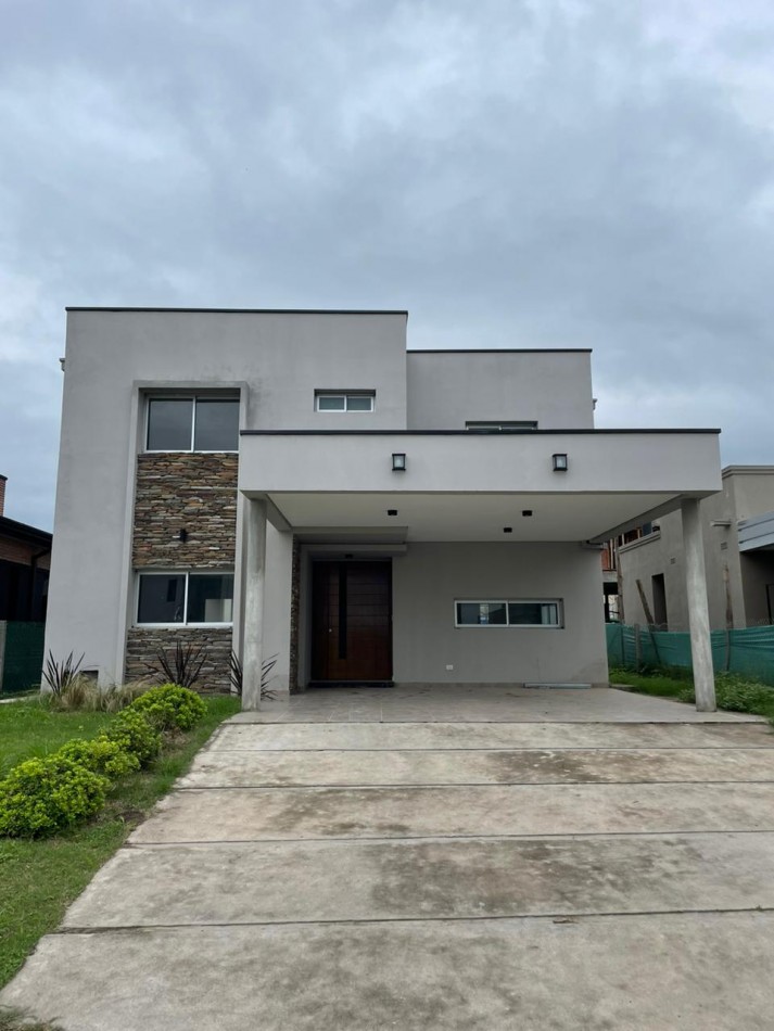 Foto Casa en Venta en Lules, Tucuman - U$D 160.000 - pix1095821055 - BienesOnLine