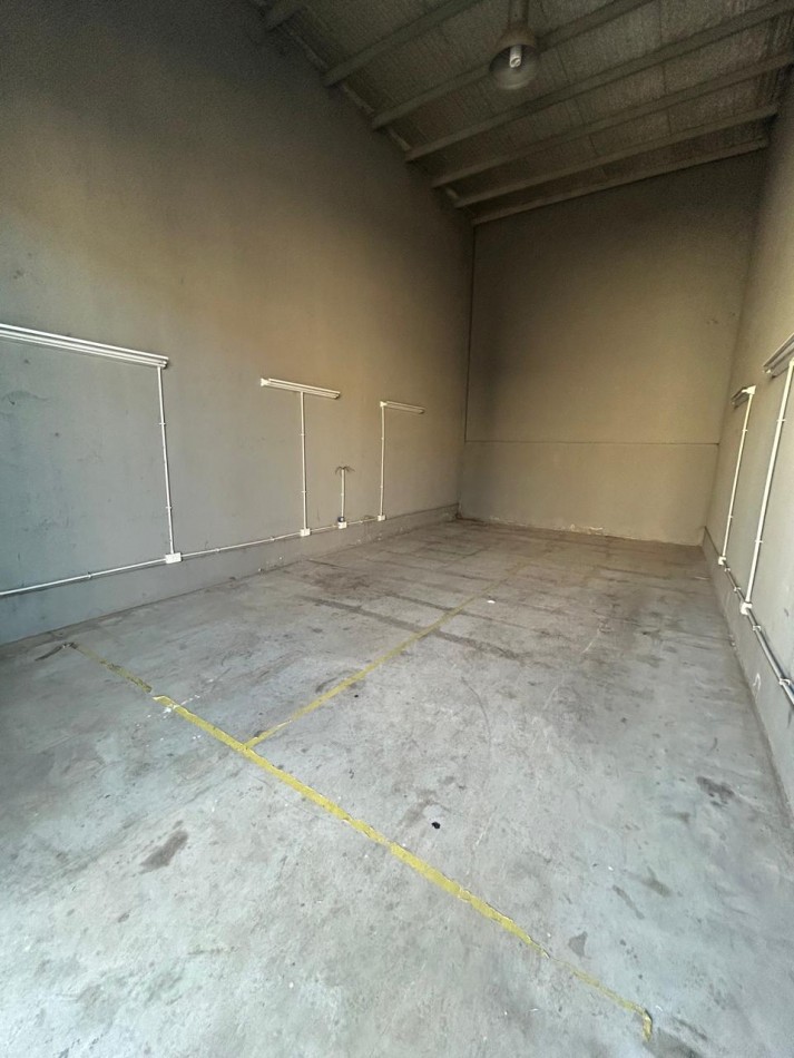 PARQUE LOGISTICO EL MANANTIAL, RUTA PROV 301.