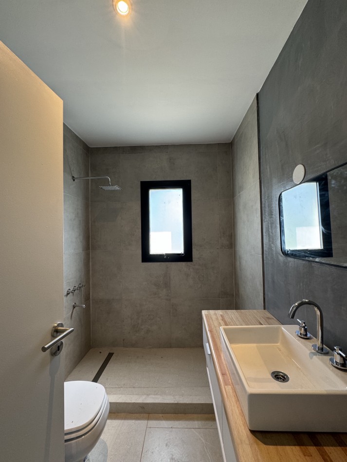 ALTO DE MANANTIALES, YERBA BUENA.